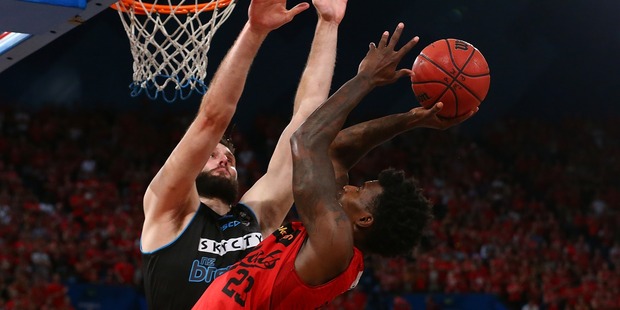 Alex Pledger defends Casey Prather during game three of last season's NBL Finals series. Photo / Getty Images