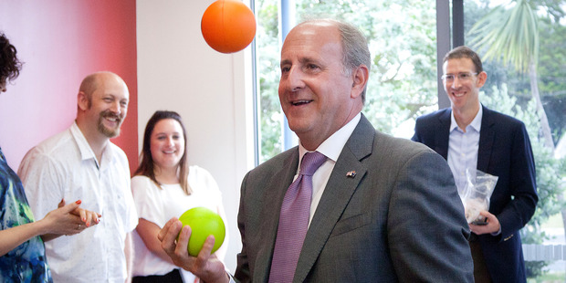 US ambassador Mark Gilbert had a few tricks up his sleeve when he visited the House of Science today. Photo/Andrew Warner