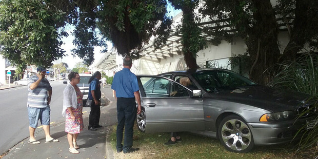 Police and ambulance services were called to Milford Rd, near Kitchener Rd, shortly after 10am. Photo / NZME