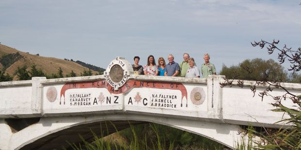 Friends of ANZAC Bridge Committee 2016. PHOTO/EVIE DEWES