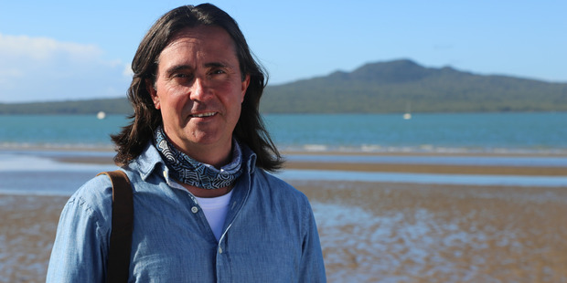 Neil Oliver.