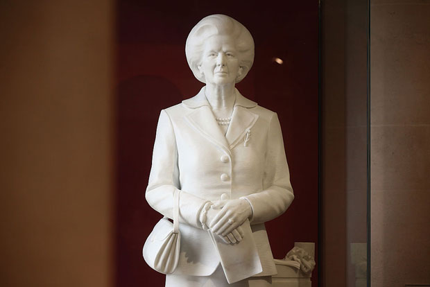 A previous statue made of Lady Thatcher does feature a handbag. Photo / Getty Images