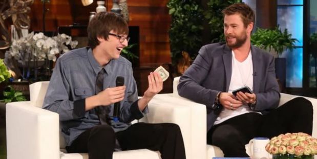Chris gifted Tristin the entire cash contents of the wallet, which he "never expected to see again".