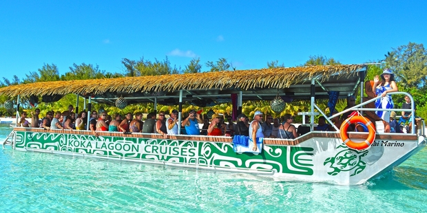 Koka Lagoon Cruises host entertaining cruises around the Muri Beach Lagoon. Photo / Cook Islands Tourism