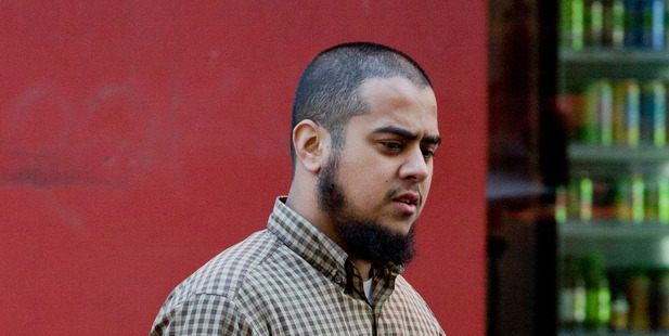 Imran Patel arrives at the Auckland District Court charged with threatening to kill in 2014. Photo / File
