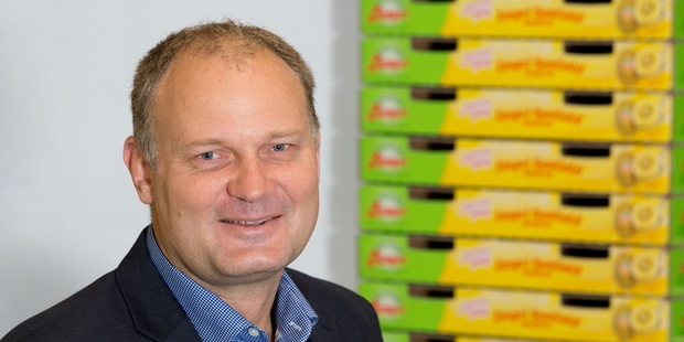 Simon Limmer says Zespri has to fully understand the local growing conditions before rushing in and producing kiwifruit in China. Photo / Jamie Troughton