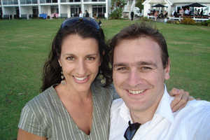 Lecretia Seales with husband Matt Vickers. Seales took her battle for voluntary euthanasia to court after she was diagnosed with a brain cancer. Photo / Supplied