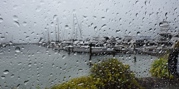 WON'T LAST: Wet weather hammered the Bay of Plenty yesterday.PHOTO/GEORGE NOVAK
