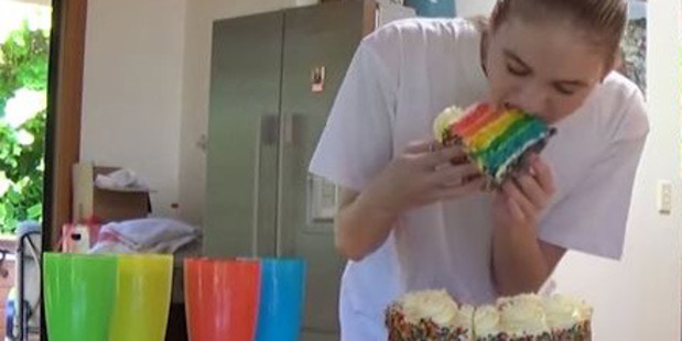 Nela Zisser ate a 10,000 calorie cake in just 14 minutes. Photo / YouTube