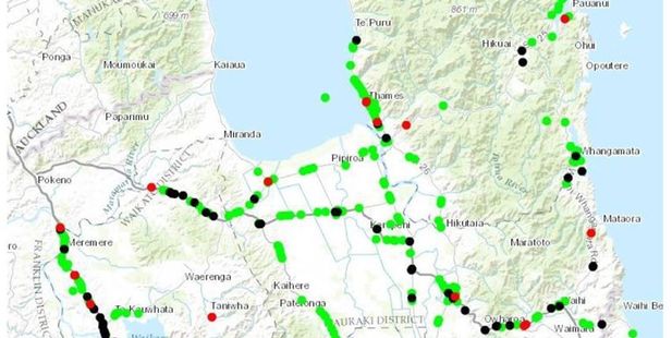 The green dots on the map show stops, black dots are complaints, and red dots crashes.