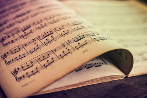 Eve de Castro-Robinson introduced her Karlheinz Company programme as music that was vivid, visceral and singular. Photo / iStock