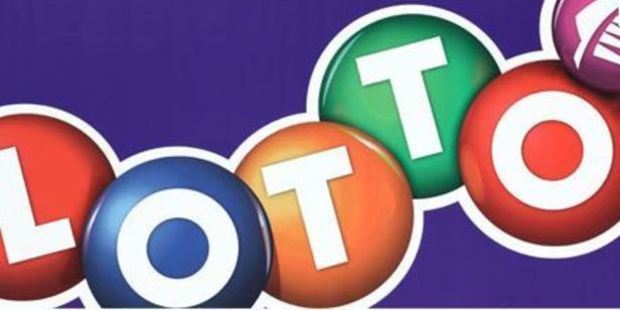 An Auckland resident scooped tonight's Lotto First Division.
