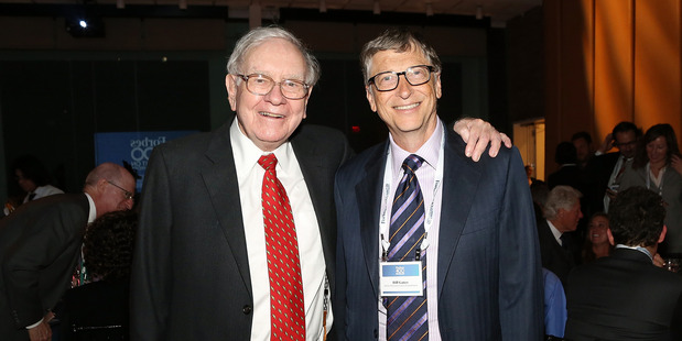 Warren Buffett and Bill Gates attend the Forbes' 2015 Philanthropy Summit Awards Dinner. Photo / Getty Images