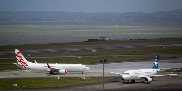 Analysts said the deal, struck without Air NZ's involvement, would complicate the sale process. Photo / Richard Robinson
