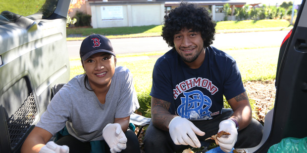 James Gavet feeds the homeless of Auckland with his sister Riverlina. Photo / Doug Sherring