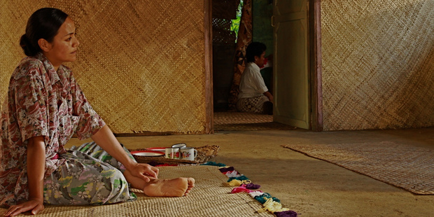 Vaaiga (Tausili Pushparaj) and Saili (Fa'afiaula Sagote) in The Orator (O Le Tulafale).