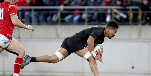 Ardie Savea scores his first test try for the All Blacks. Photo / Getty