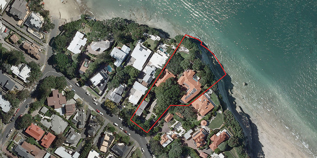 The properties at 33, 35, 35a Clifton Rd Takapuna are for sale.