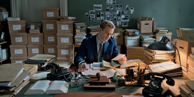 Alexander Fehling as Johann Radmann in the movie Labyrinth of Lies.