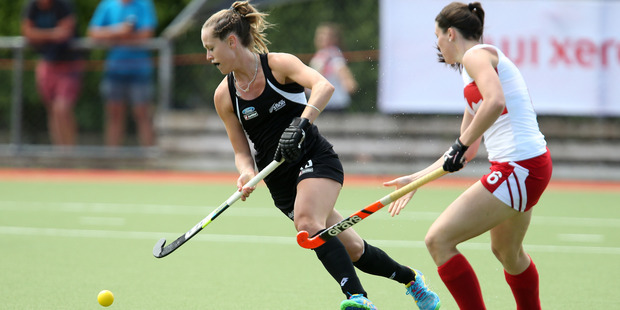 Sam Charlton is hopeful she will be selected for the Rio Olympics despite her fractured hand.