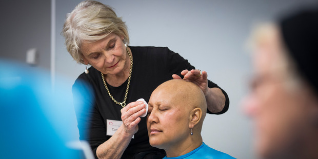 Carole Bird and Cancer patient Maria Marama during her session with 'Look Good Feel Better' at the Manukau Super Clinic. Photo / Greg Bowker