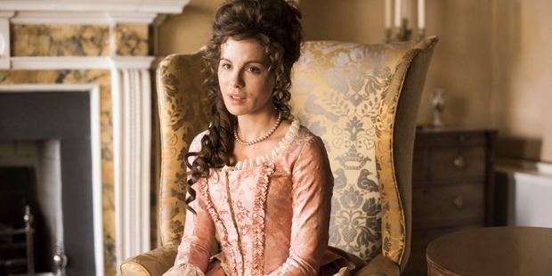 Kate Beckinsale describes Lady Susan as "a scheming bitch."