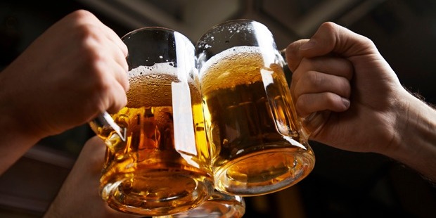 A pint after exercise can help to replace carbohydrates and electrolytes, but there's a catch. Photo / iStock