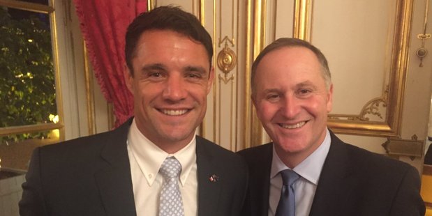 John Key caught up with Dan Carter for dinner in Paris. Photo / @johnkeypm / Twitter