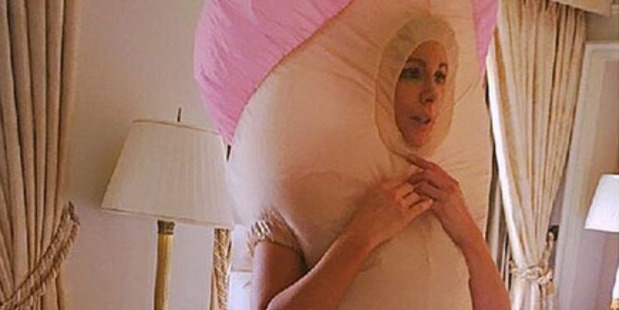 Kate Beckinsale dressed up as a giant penis, but no one knows why. Photo/Instagram