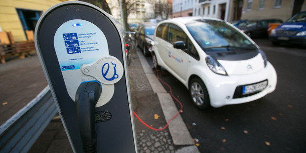 Electric vehicles have the capacity to make a dramatic impact to the carbon footprint of New Zealand's passenger vehicle fleet, with potential for greater gains. Photo / Bloomberg