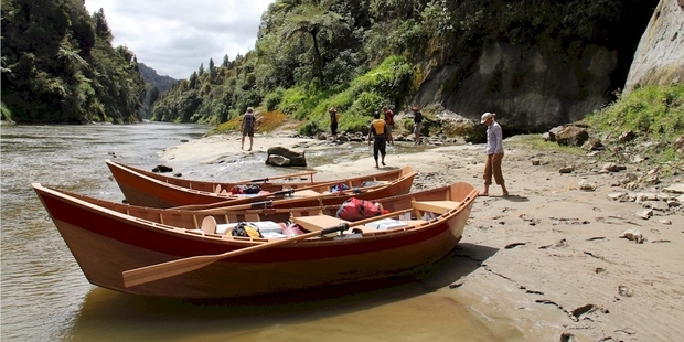 Tourists can now be rowed down the Whanganui River by guides.