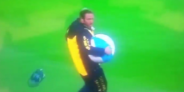 A security guard was involved in a bizarre incident in a Big Bash clash.