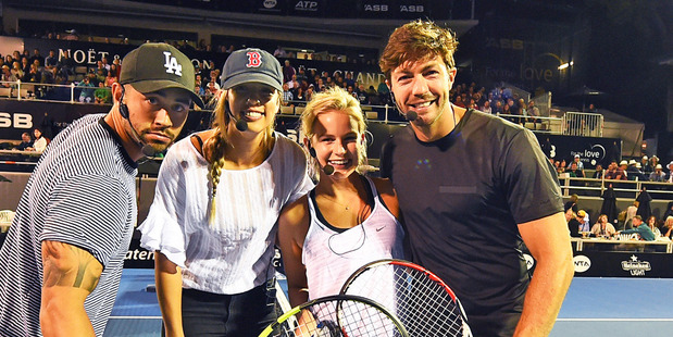 Shaun Johnson and Kayla Cullen took to the court to face Art Green and Matilda Rice at the ASB Classic.
Photo / Photosport
