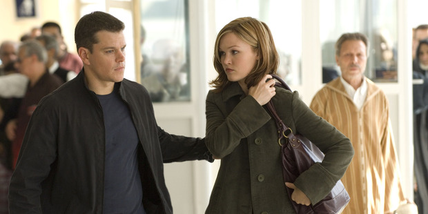 Matt Damon and Julia Stiles star in the movie The Bourne Ultimatum.