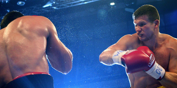 Luan Krasniqi of Germany fights Alexander Dimitrenko of Ukraine. Photo / Getty Images.