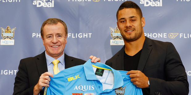 Jarryd Hayne and Titans boss Graham Annesley during a press conference. Photo / Getty