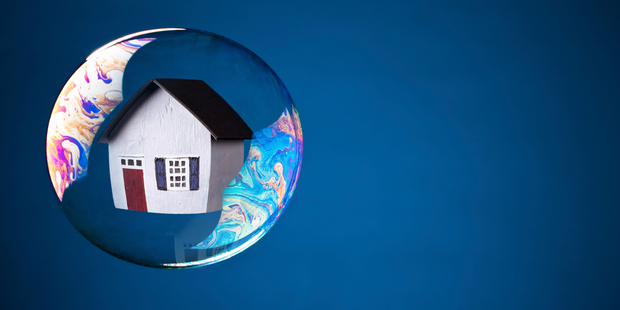 Auckland region's housing bubble is still growing, and has spread to Hamilton and Tauranga, but not to the other metropolitan centres. Photo / Getty Images