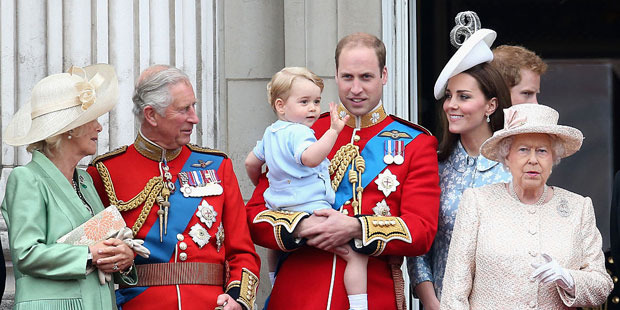 Camilla, Prince Charles, Prince George,Prince William, Catherine, Queen Elizabeth II and Prince Harry look out on the balcony of Buckingham Palace. Photo / Getty Images