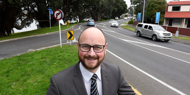 Steve Morris and the notorious congestion areas of Tauranga - 15th Ave and Turret Road. If elected as mayor, Mr Morris promises to four-lane the area. Photo/George Novak