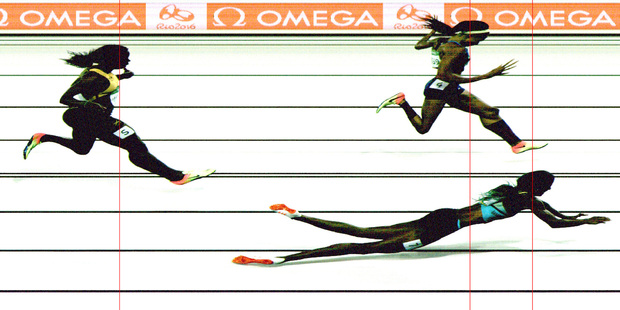 The image provided by OMEGA on Monday, Aug. 15, 2016 shows the photo finish of the women's 400-meter final when Bahamas' Shaunae Miller, bottom right, falls over the finish line. Photo / AP.