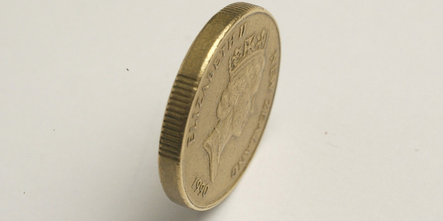 The kiwi traded at 72.26 US cents at 8 am in Wellington from 73.26 cents in New York. Photo / File