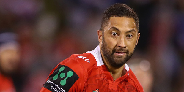 Benji Marshall of the Dragons runs the ball during the round 12 NRL match between the St George Illawarra Dragons and the North Queensland Cowboys. Photo / AP.