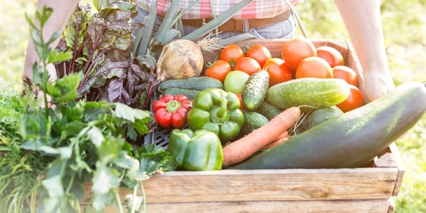 For a health boost, choose organic vegetables and leafy greens, which enhance detoxification via the liver. Photo / Getty