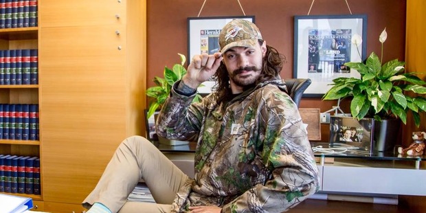 NBA star Steven Adams poses during a meeting with the Prime Minister. Photo / Facebook.