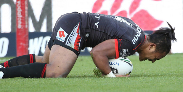 Solomone Kata scores during the NRL match between the Warriors and the West Tigers. Photo / Photosport
