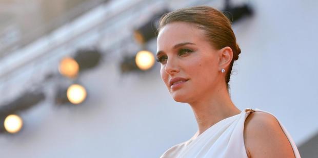 Sources confirmed the news Natalie Portman is pregnant, while one onlooker told the publication the actress was seen rubbing her tummy during the event. Photo / AP