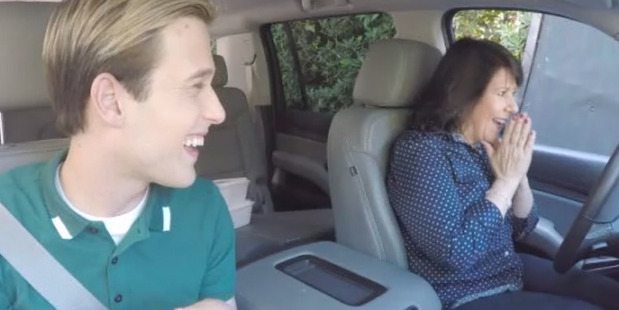 Tyler's mum sees Rachel Hunter for the first time.