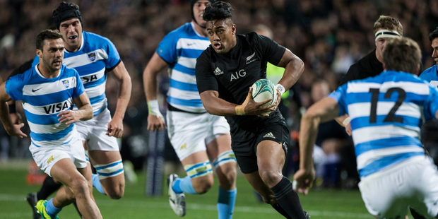 All Blacks wing Julian Savea on attack against Argentina. Photo / Jason Oxenham