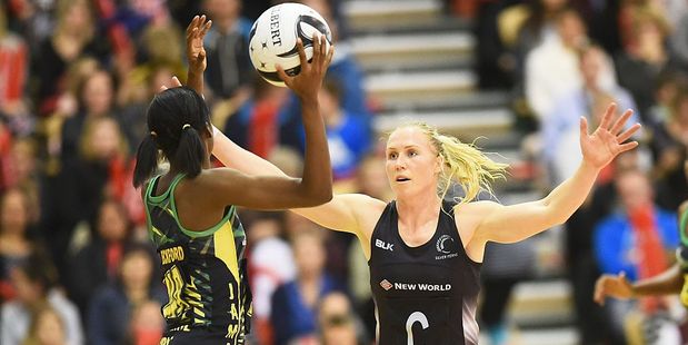Adean Thomas of Jamaica and Laura Langman of the Silver Ferns. Photo / Getty