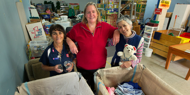 COMMUNITY: Salvation Army Family Store volunteers Mohney Hodge (left), Victoria Anderson and Katherine Foreman with some of the items for the Waiariki charity pop up shop. PHOTO/BEN FRASER